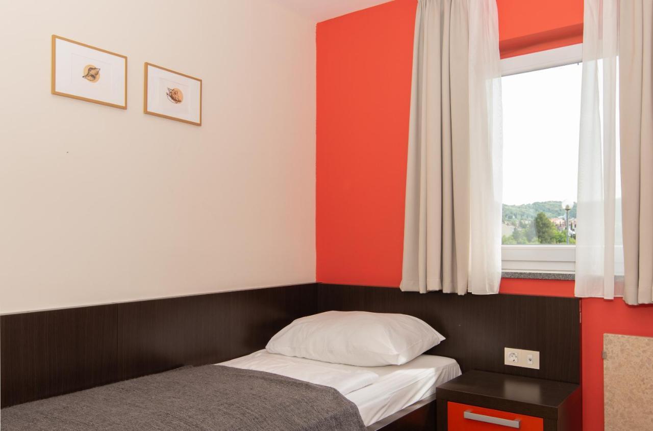 Residence Marina Garbin Apartment Portorož Eksteriør billede