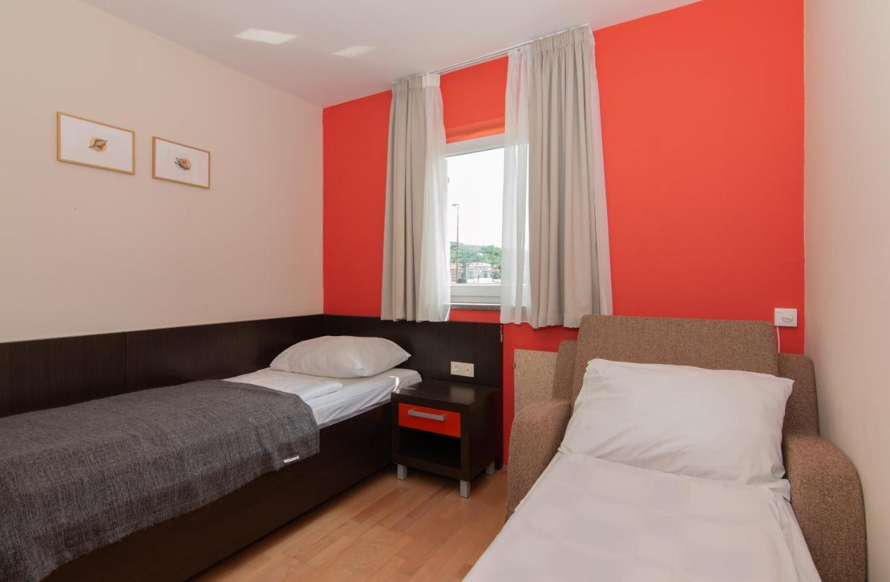Residence Marina Garbin Apartment Portorož Eksteriør billede